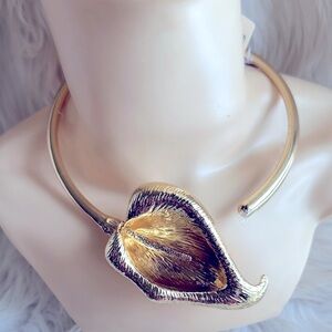 Camila Coelho Sleek Gold Necklace